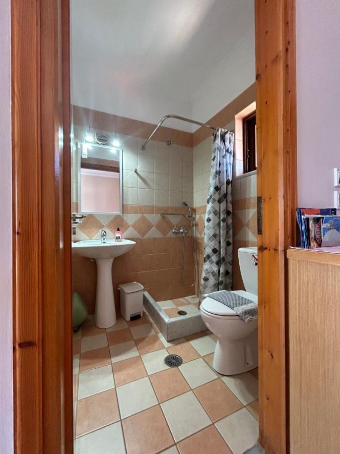 Dimitra Rooms Lefkada City Bagian luar foto